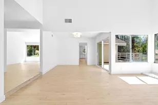 37985 Avenida Bravura, Temecula, CA 92592 - Photo 11