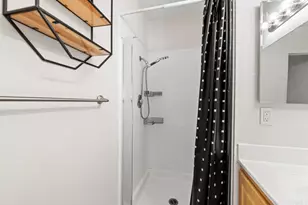 589 N Johnson Ave, El Cajon, CA 92020 - Photo 17