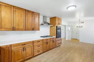 7128 Jacmar Ave, San Diego, CA 92114 - Photo 17