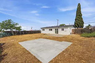 24 E Palomar St, Chula Vista, CA 91911 - Photo 27