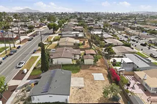 24 E Palomar St, Chula Vista, CA 91911 - Photo 35