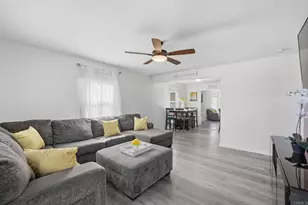 5260 La Paz Dr, San Diego, CA 92114 - Photo 3