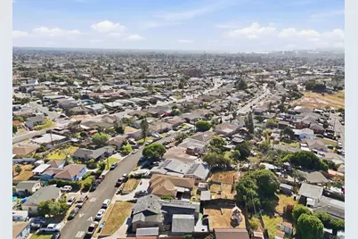 5260 La Paz Drive, San Diego, CA 92114 - Photo 47