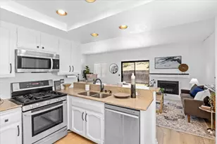 11414 Madera Rosa Way, San Diego, CA 92124 - Photo 13