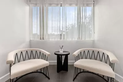 3866 Alta Mesa Drive, Studio City, CA 91604 - Photo 27