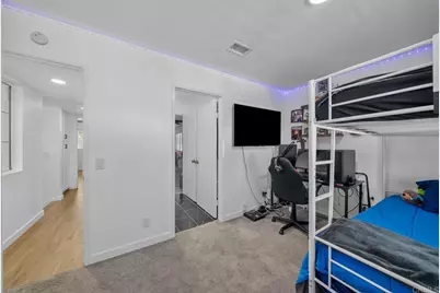 2010 Bridgeport, Chula Vista, CA 91913 - Photo 23