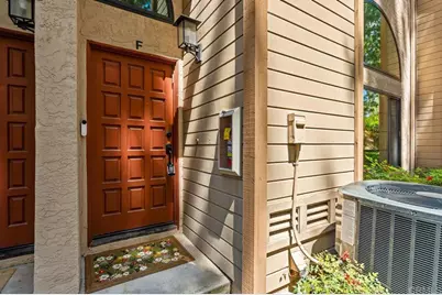 9230 Lake Murray Boulevard #F, San Diego, CA 92119 - Photo 3