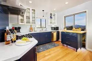 4350 Summit Dr, La Mesa, CA 91941 - Photo 17