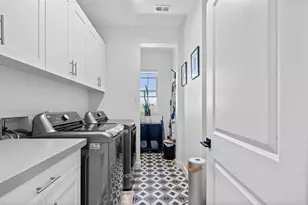 1247 Corte Mendi, Chula Vista, CA 91911 - Photo 31