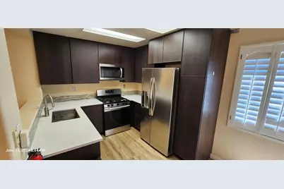 10330 Wateridge Circle #292, San Diego, CA 92121 - Photo 5