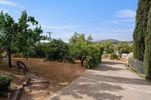 1071 Washington Heights Pl, El Cajon, CA 92019 - Photo 5