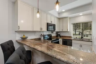 17930 Villamoura Drive, Poway, CA 92064 - Photo 9