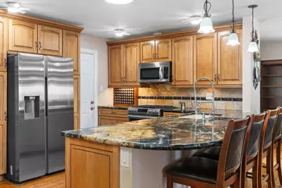 1650 Queenston Drive, Escondido, CA 92027 - Photo 3