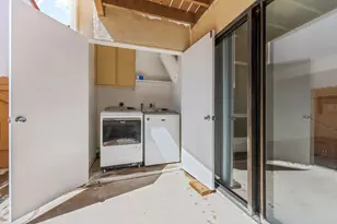 9302 E Heaney Cir, Santee, CA 92071 - Photo 19
