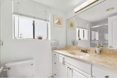 565 S Mollison Ave #D, El Cajon, CA 92020 - Photo 19