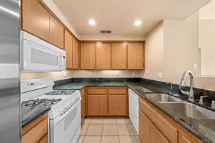 1259 El Cortez Ct, Chula Vista, CA 91910 - Photo 9