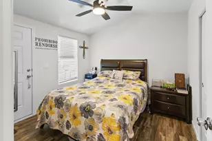 3221 Bancroft Dr, Spring Valley, CA 91977 - Photo 11