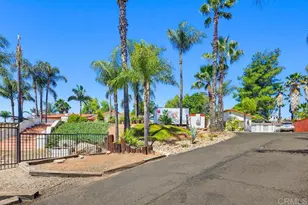 11115 Pinehurst Dr, Lakeside, CA 92040 - Photo 3