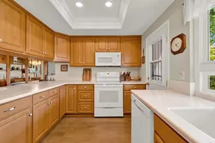 6050 Henderson Dr, La Mesa, CA 91942 - Photo 17