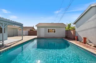 6851 San Pasqual Cir, Buena Park, CA 90620 - Photo 31