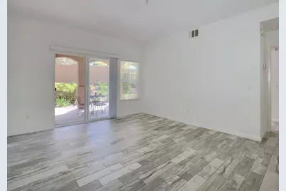 14530 Camino De La Luna #2, San Diego, CA 92127 - Photo 3