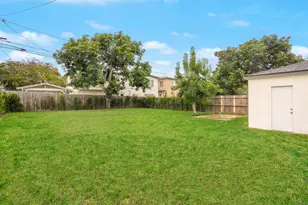219 W Acacia Ave, El Segundo, CA 90245 - Photo 31