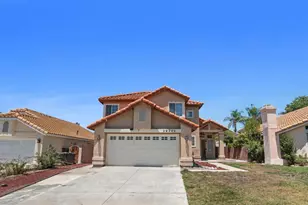 39701 Kilkare Cir, Murrieta, CA 92562 - Photo 37