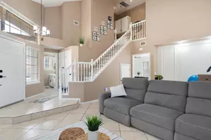 39701 Kilkare Cir, Murrieta, CA 92562 - Photo 3