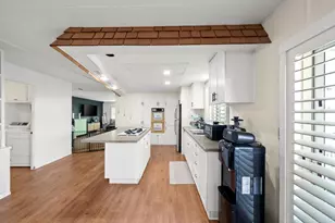 2700 E Valley Parkway, Escondido, CA 92027 - Photo 9