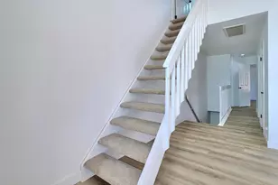 927 Wilbur Ave, San Diego, CA 92109 - Photo 5