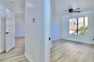 927 Wilbur Ave, San Diego, CA 92109 - Photo 11