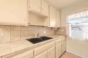 2436-38 Reo Dr, San Diego, CA 92139 - Photo 15
