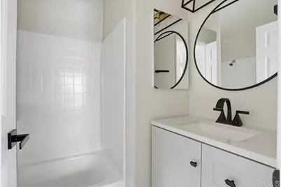 3961 Hortensia #H7, San Diego, CA 92110 - Photo 33