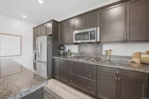 28863 Horsetail Cir, Menifee, CA 92585 - Photo 7
