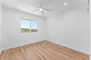 6403 Goodwin St, San Diego, CA 92111 - Photo 19