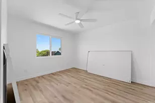 6423 Goodwin St, San Diego, CA 92111 - Photo 23