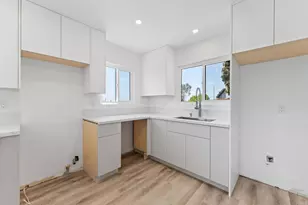 6413 Goodwin St, San Diego, CA 92111 - Photo 11