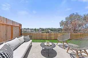 6409 Goodwin St, San Diego, CA 92111 - Photo 29