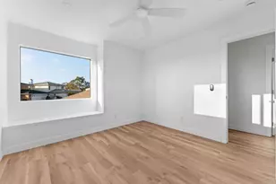 6409 Goodwin St, San Diego, CA 92111 - Photo 17