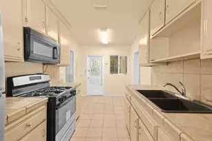 2436-38 Reo Dr, San Diego, CA 92139 - Photo 17