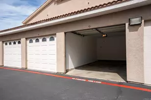 41410 Juniper St, Murrieta, CA 92562 - Photo 19