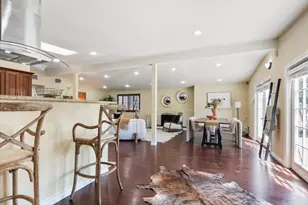 7740 Lindley Ave, Reseda, CA 91335 - Photo 21