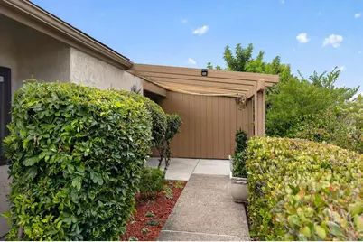 6050 Henderson Drive #33, La Mesa, CA 91942 - Photo 3