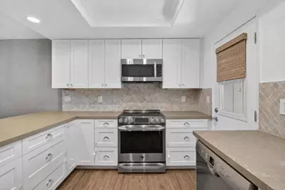 6050 Henderson Drive #33, La Mesa, CA 91942 - Photo 9