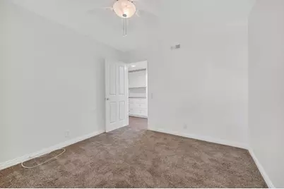 6050 Henderson Drive #33, La Mesa, CA 91942 - Photo 11