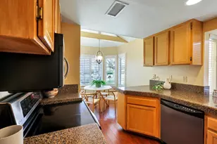 1225 Brewley Ln, Vista, CA 92081 - Photo 15