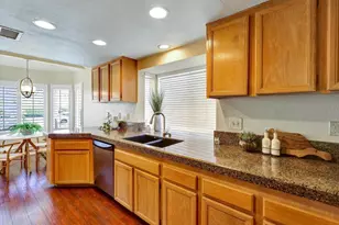 1225 Brewley Ln, Vista, CA 92081 - Photo 13