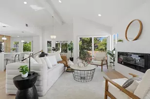 4708 Galicia Way, Oceanside, CA 92056 - Photo 9