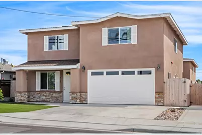 571 11th St, Imperial Beach, CA 91932 - Photo 1