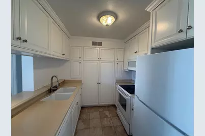 5708 Baltimore Drive #402, La Mesa, CA 91942 - Photo 5